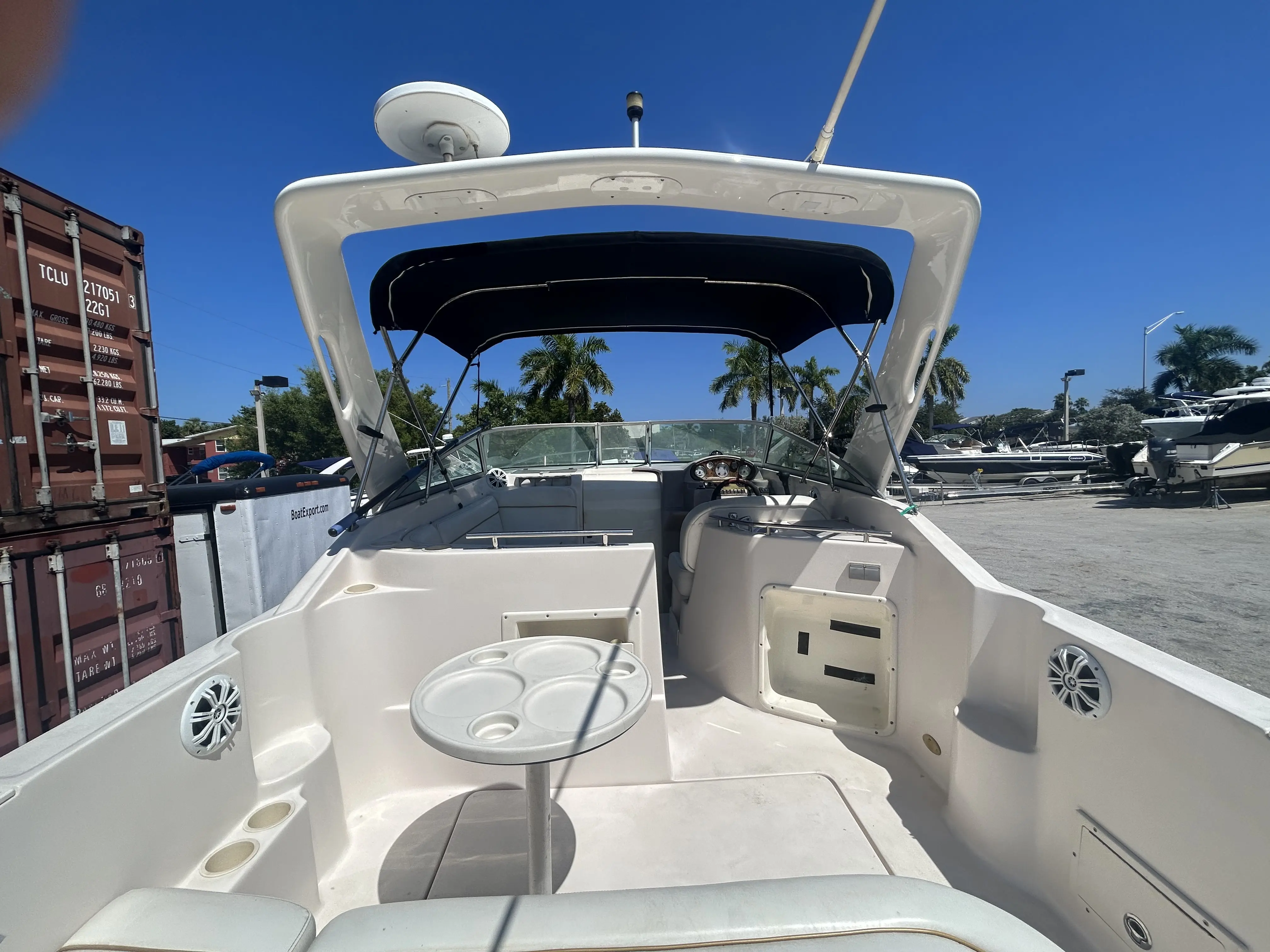 1988 Rinker 270 fiesta vee