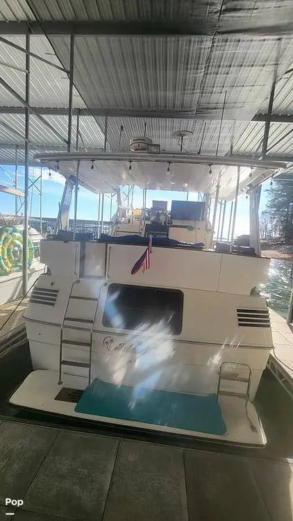 1987 Sea Ray aft cabin 410