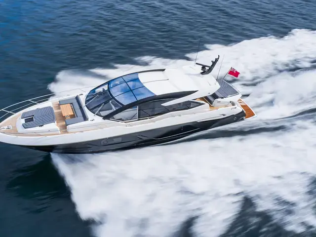 Sunseeker Predator 74 XPS