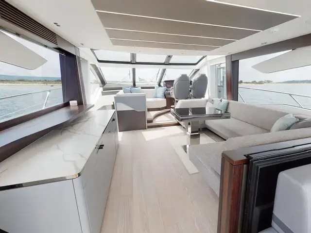 Sunseeker Predator 74 XPS