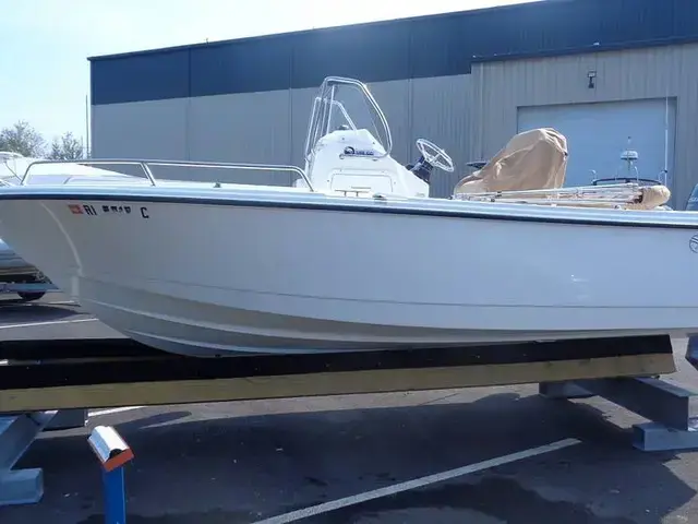 Edgewater boats 188CC