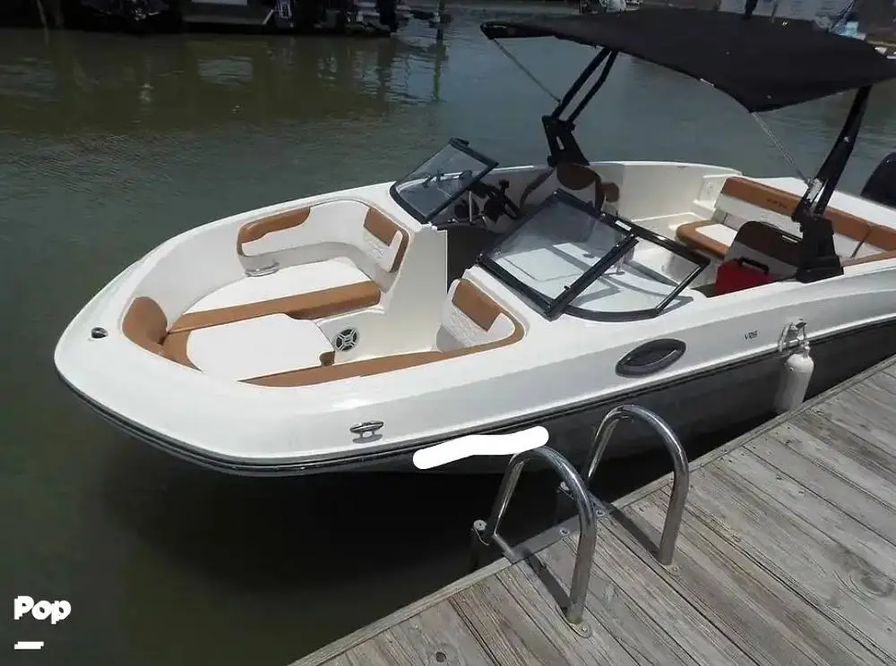 2021 Bayliner vr6