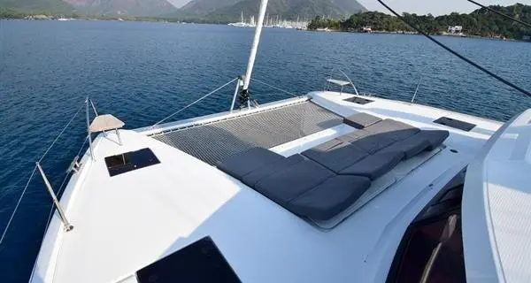 2020 Fountaine Pajot