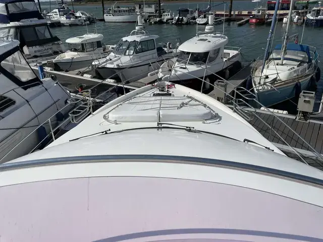 Fairline Squadron 52