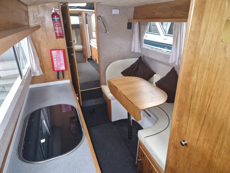 2016 Viking 32 centre cockpit