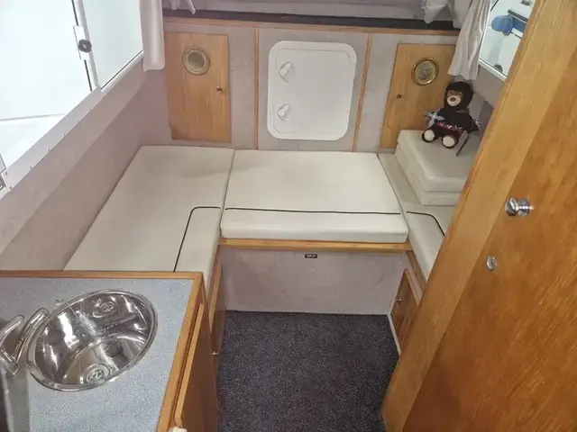 Viking 32 Centre Cockpit called The Alchemist