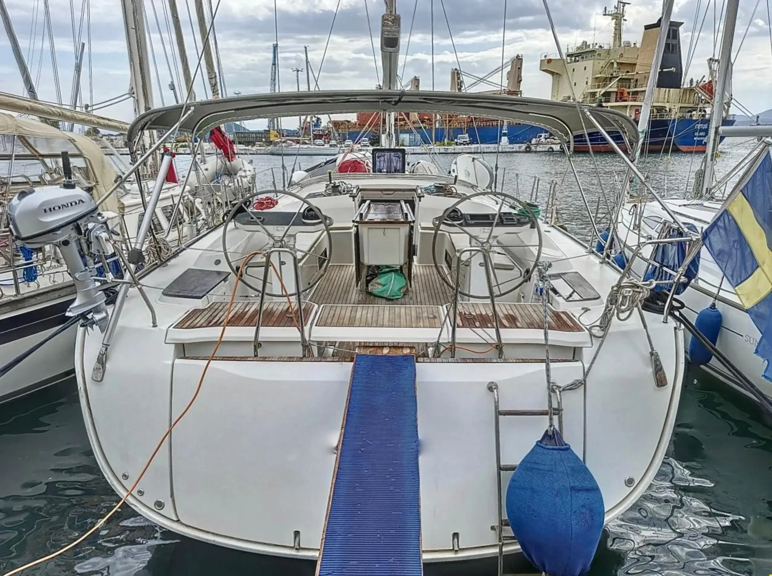 2014 Bavaria cruiser 56