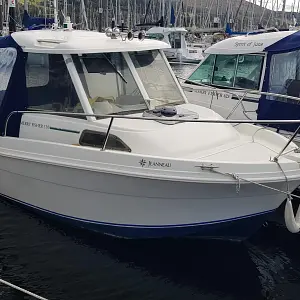 2002 Jeanneau Merry Fisher 530