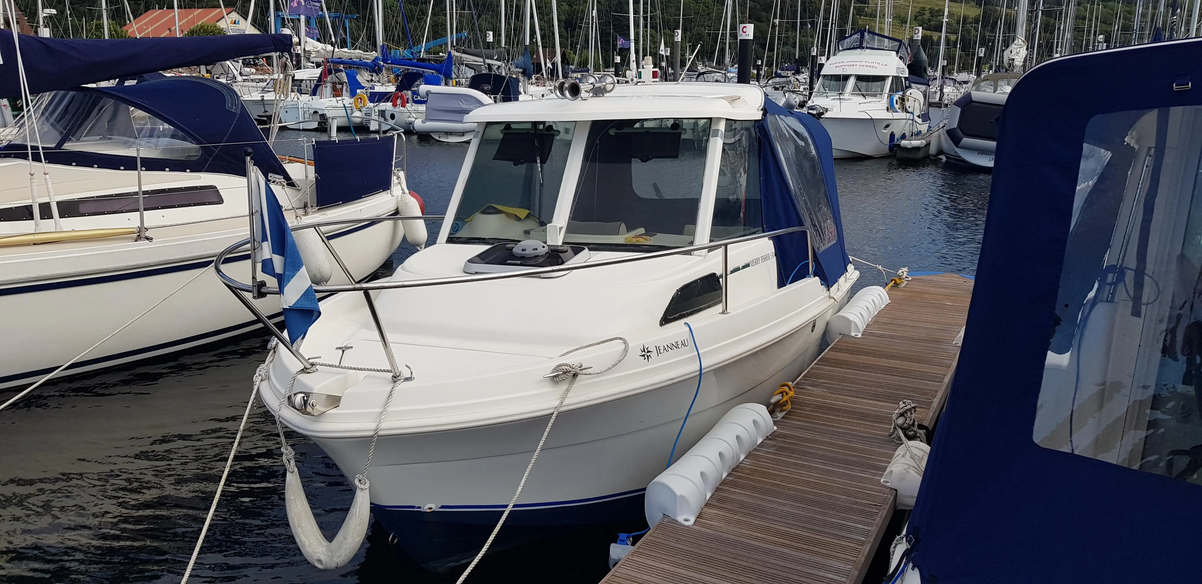 2002 Jeanneau merry fisher 530