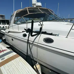 1999 Cruisers Yachts 3870 Esprit