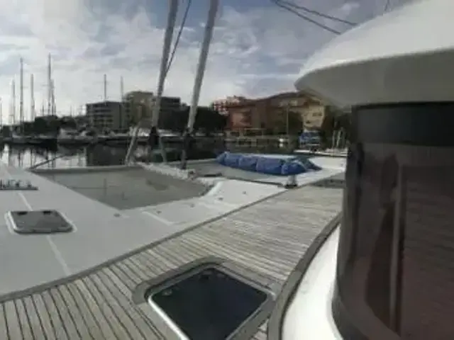 Lagoon 62'