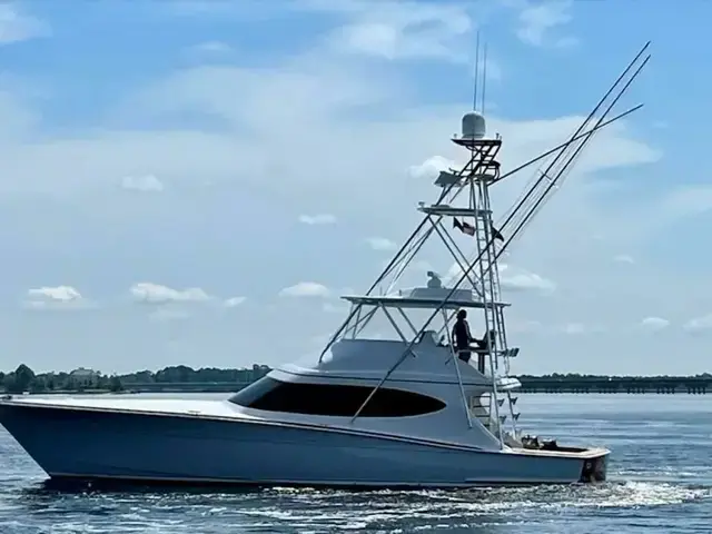 Hatteras GT59