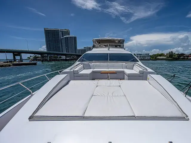 Azimut 82'