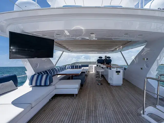 Azimut 82'