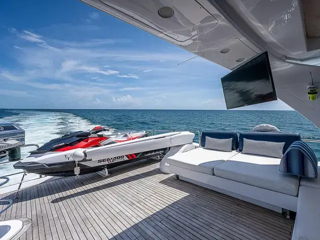 Azimut 82'