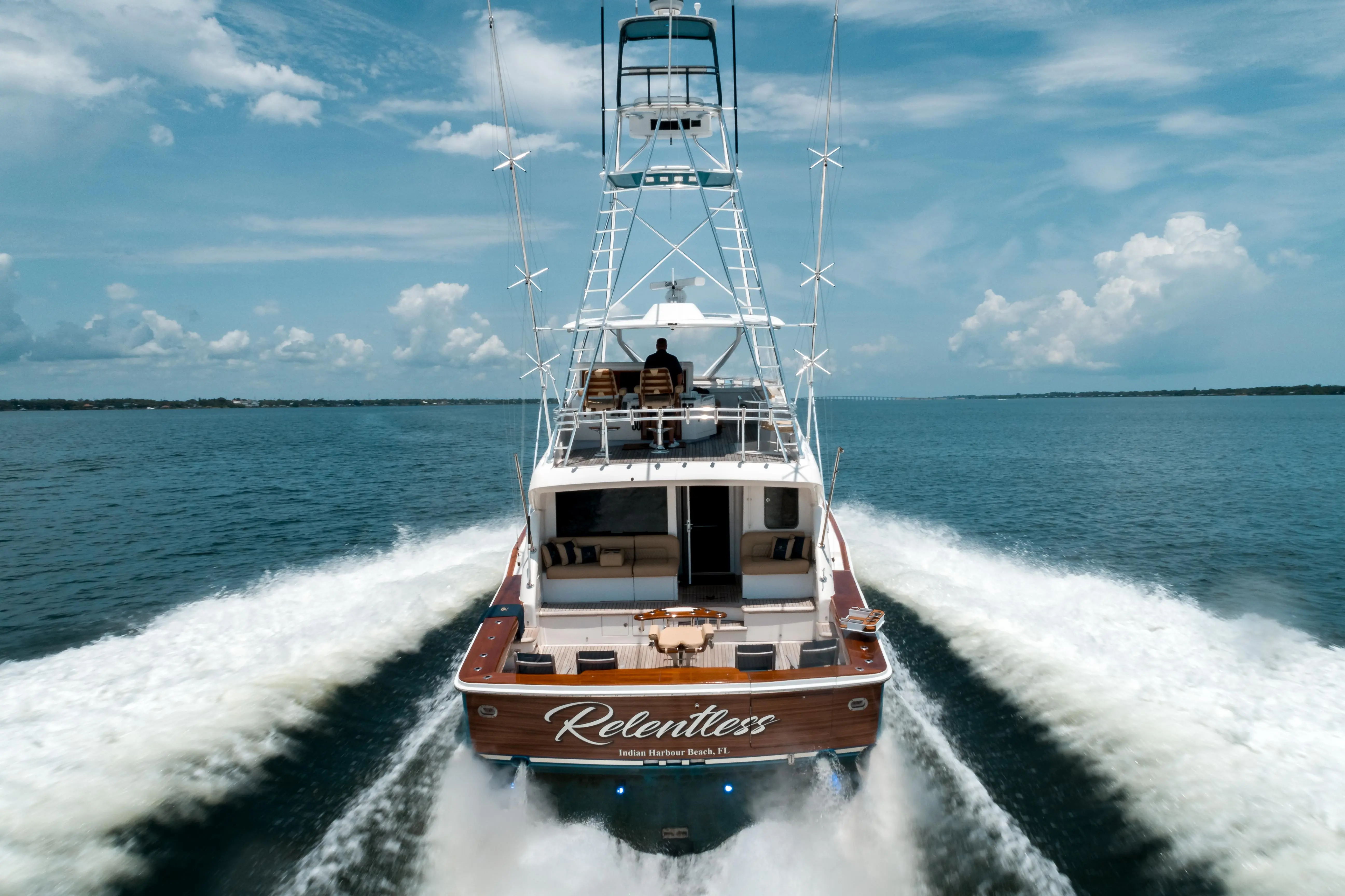 2006 Bertram 63'