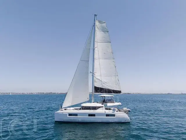 Lagoon 46'