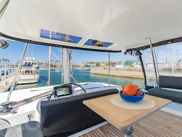 Lagoon 46'