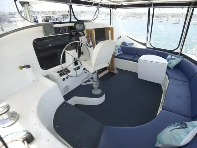 Lagoon 42'