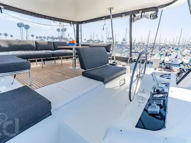 Lagoon 46'