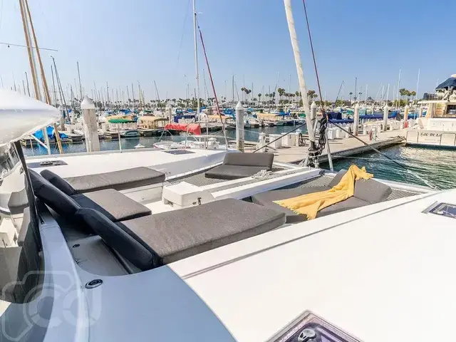 Lagoon 46'