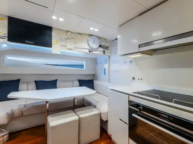 Peri Yachts 37m