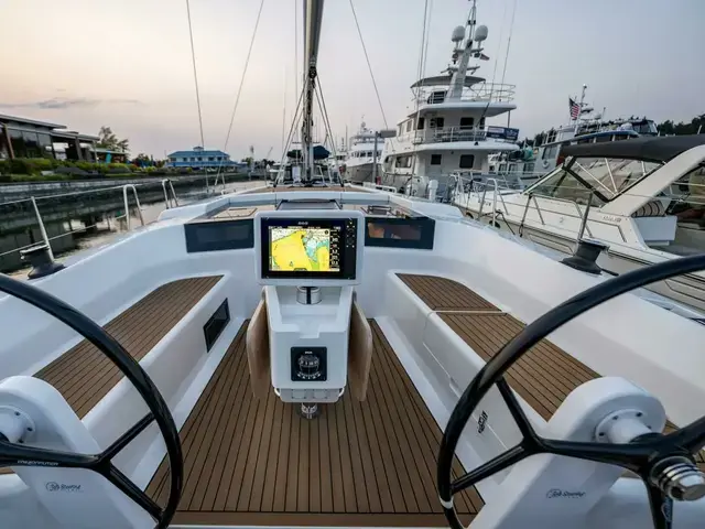 Hanse 418