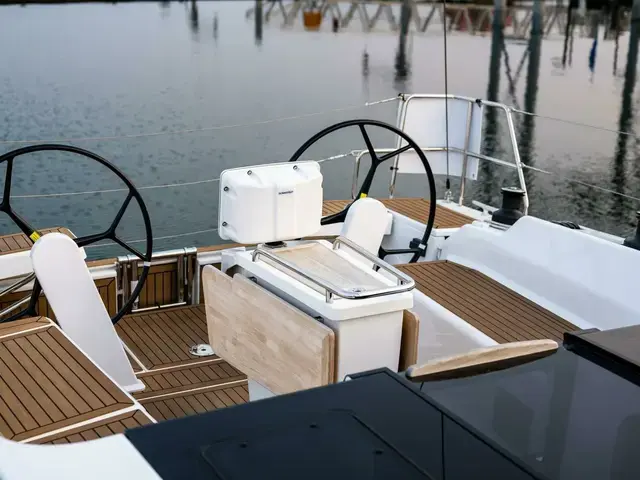 Hanse 418