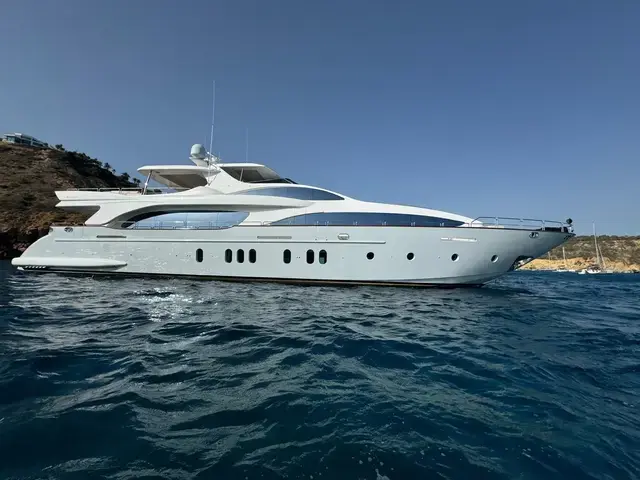 Azimut Grande 116