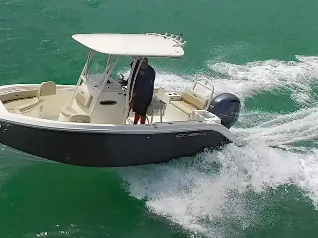 Cobia 220cc