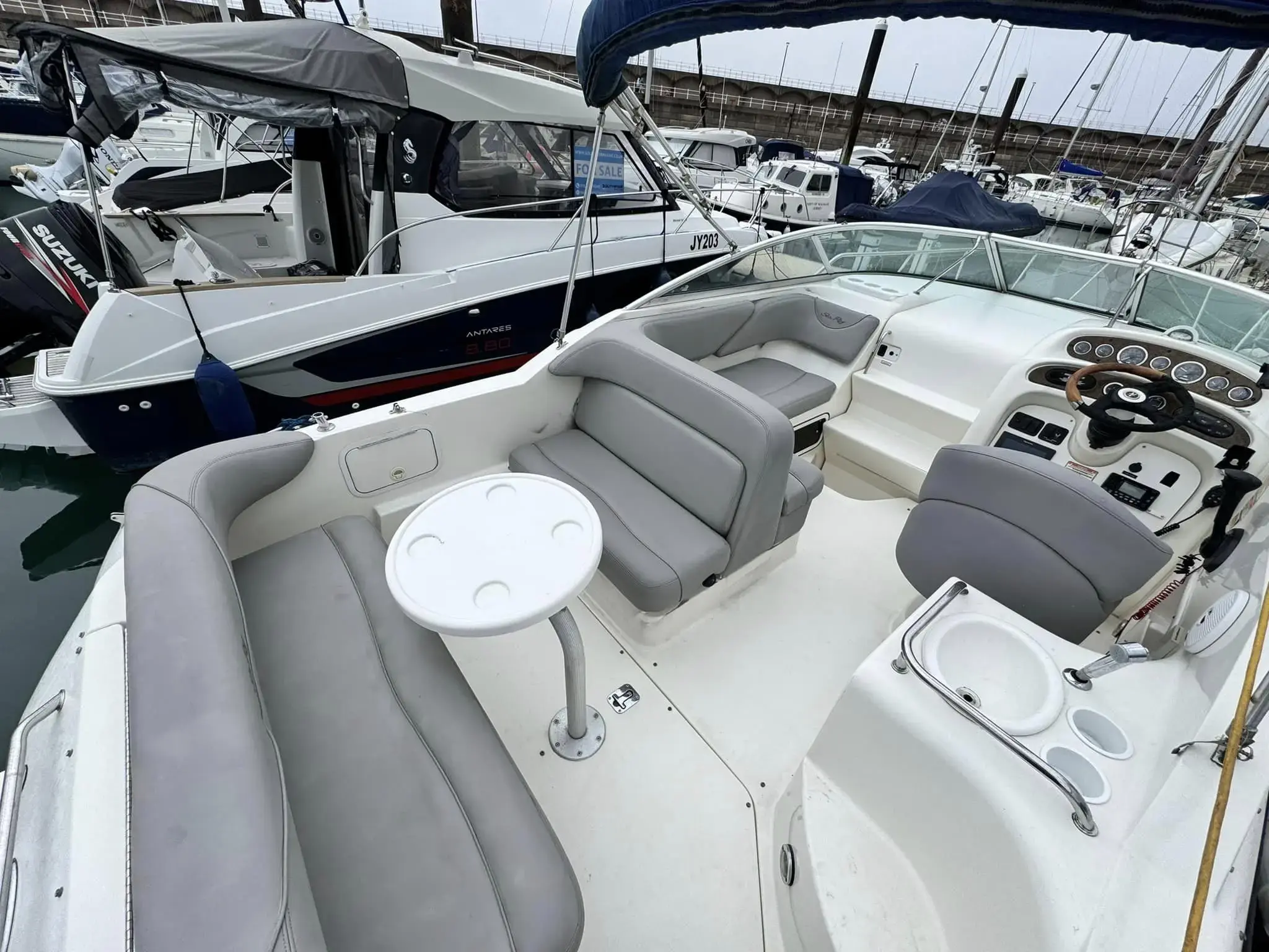 2001 Sea Ray 260 sundancer