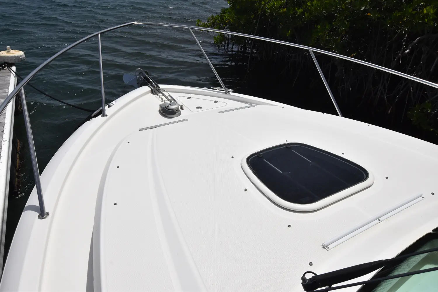 2013 Boston Whaler 315 conquest