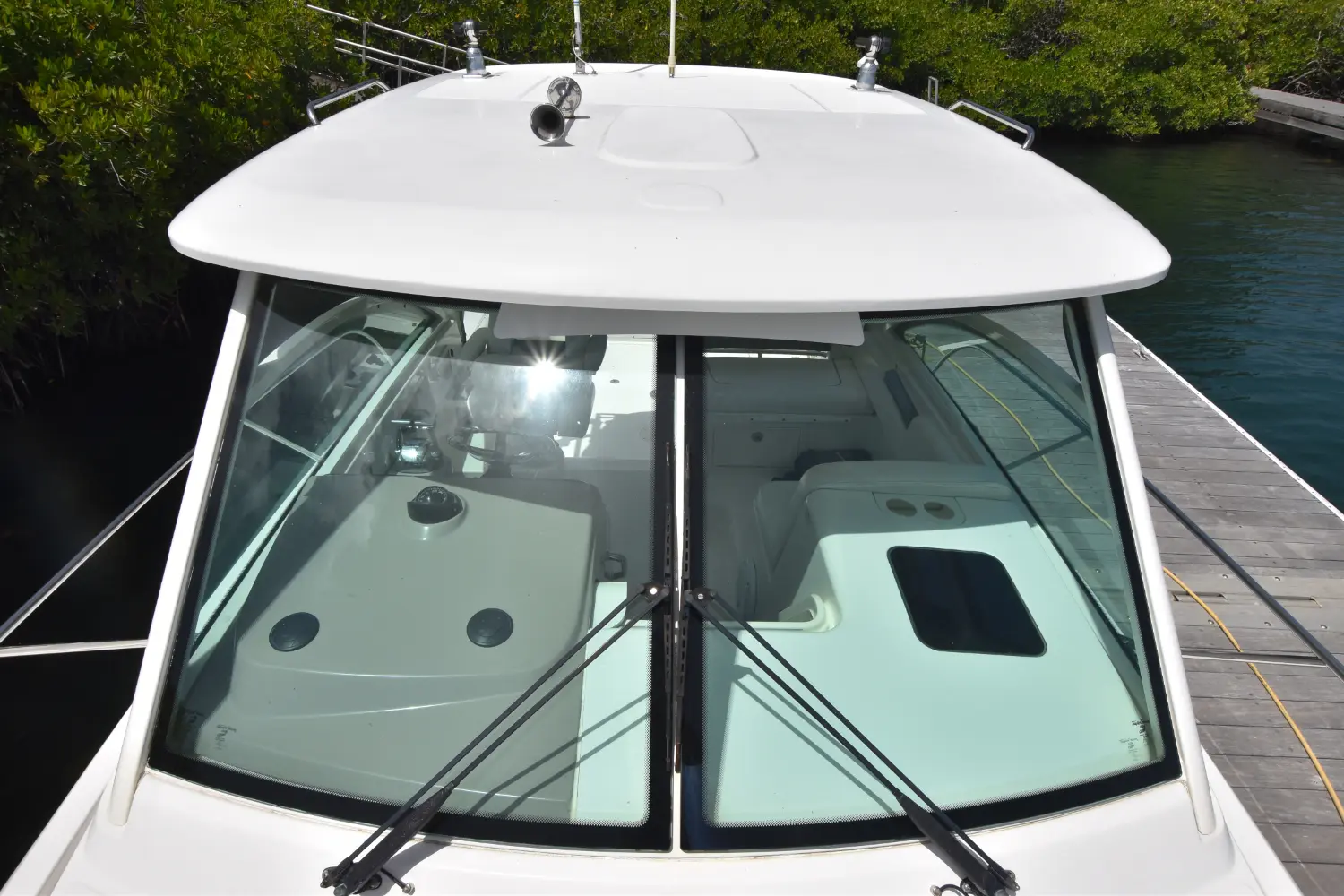 2013 Boston Whaler 315 conquest