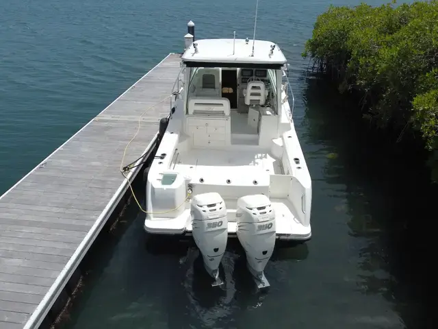 Boston Whaler 315 Conquest