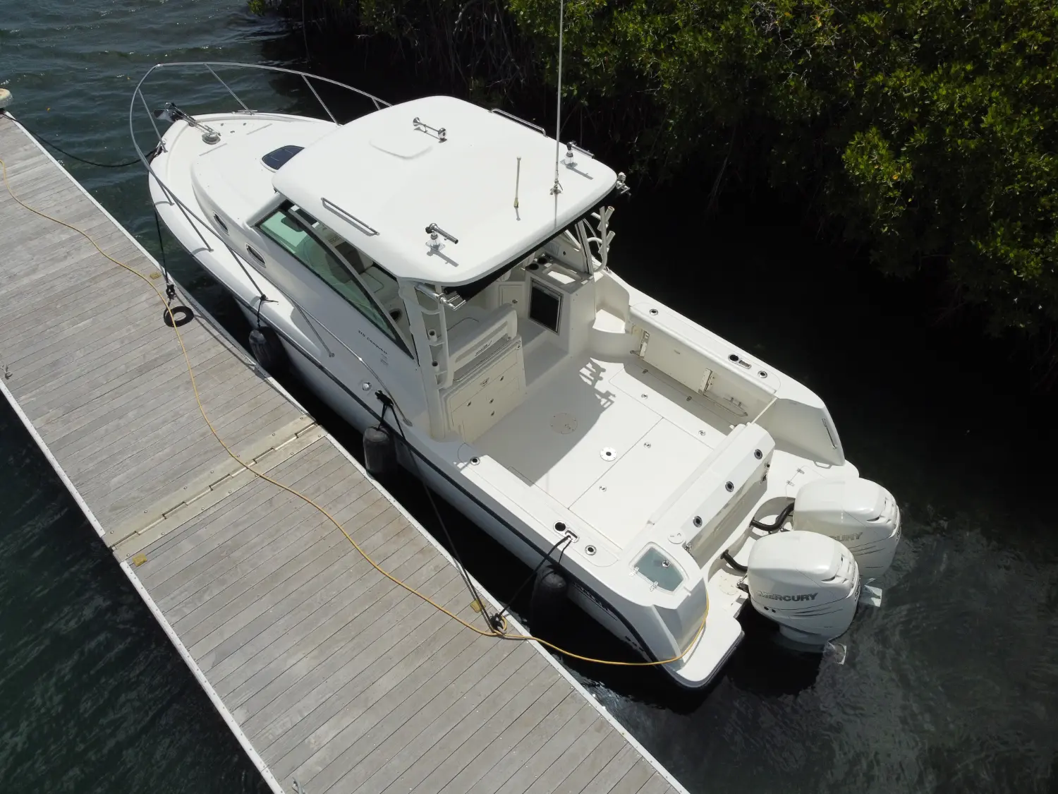 2013 Boston Whaler 315 conquest