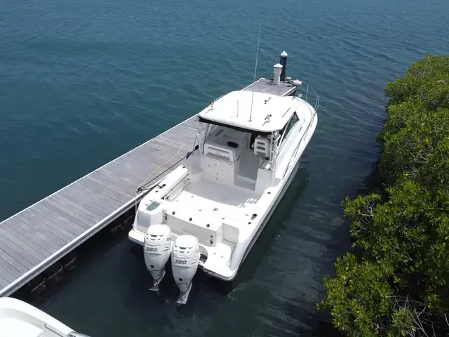 Boston Whaler 315 Conquest