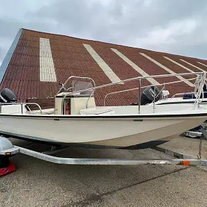 1988 Boston Whaler 17 Montauk