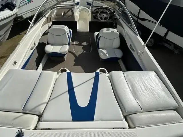 Bayliner 205 Bowrider