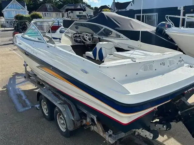 Bayliner 205 Bowrider