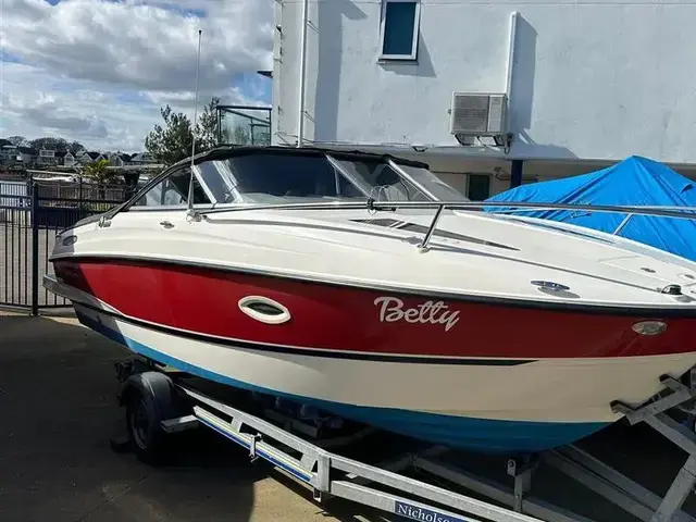 Bayliner 642 Cuddy