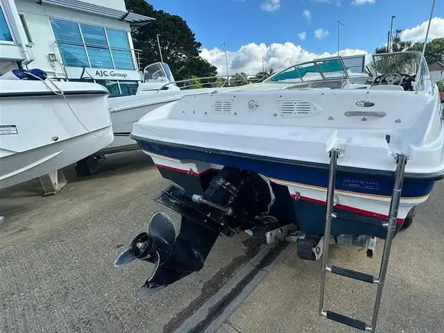 Bayliner 205 Bowrider