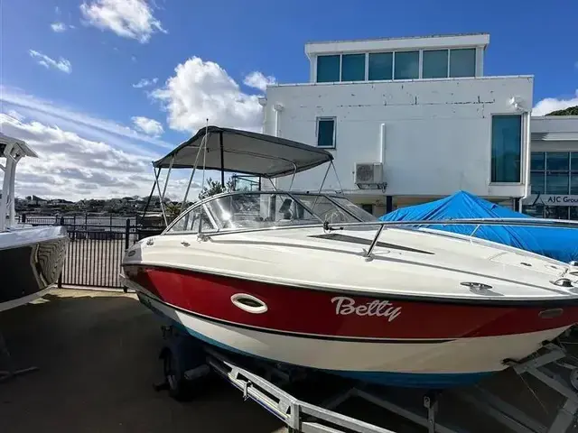 Bayliner 642 Cuddy