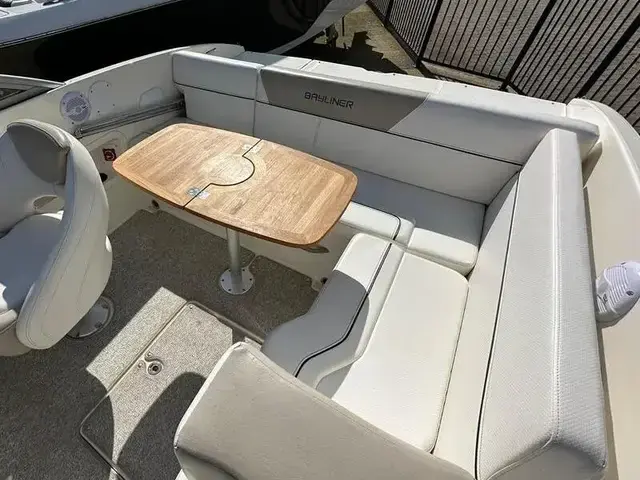 Bayliner 642 Cuddy