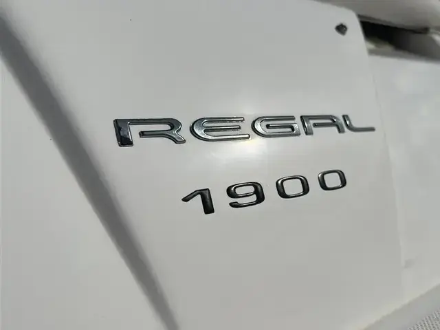 Regal 1900 Bowrider