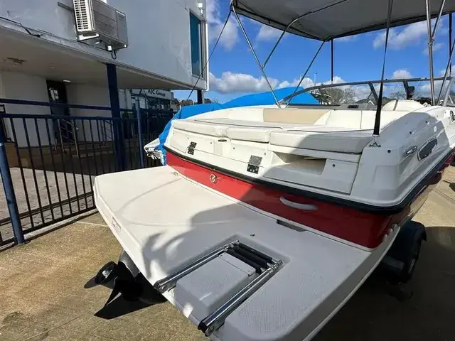 Bayliner 642 Cuddy