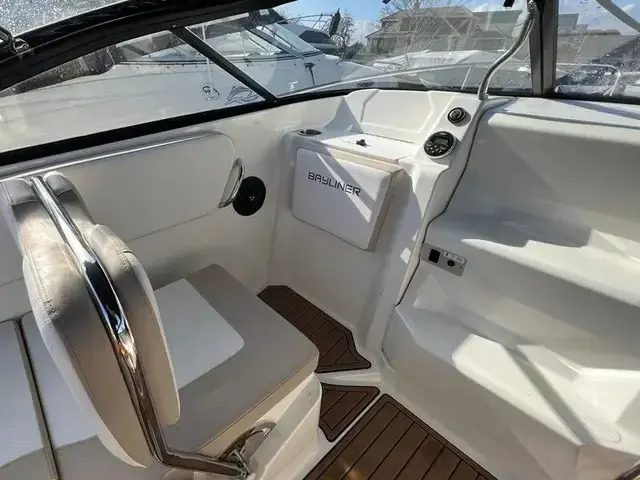 Bayliner Vr5