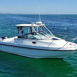 2004 Boston Whaler 275 Conquest