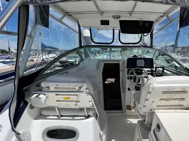 Boston Whaler 275 Conquest