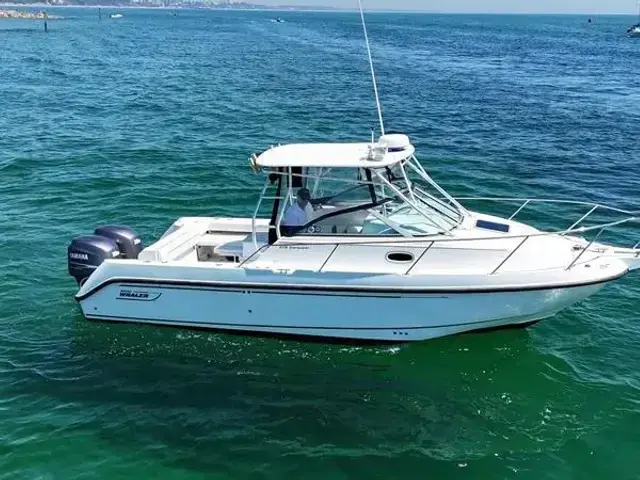 Boston Whaler 275 Conquest