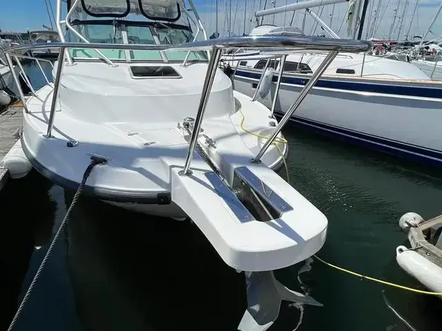 Boston Whaler 275 Conquest